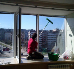 Мытье окон в однокомнатной квартире Кормиловка
